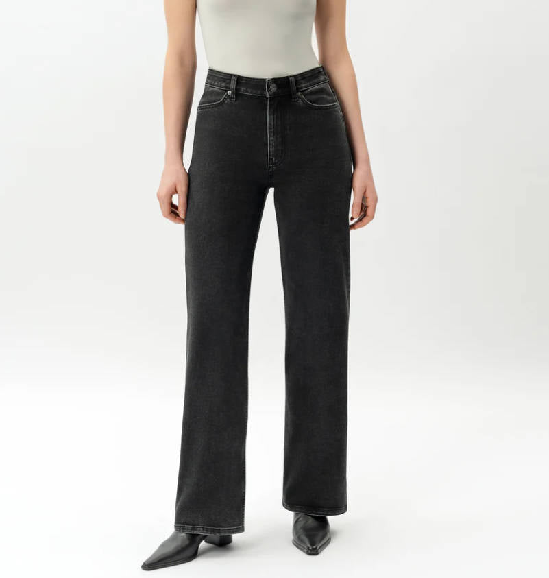 Comfortable Casual Versatile Jeans