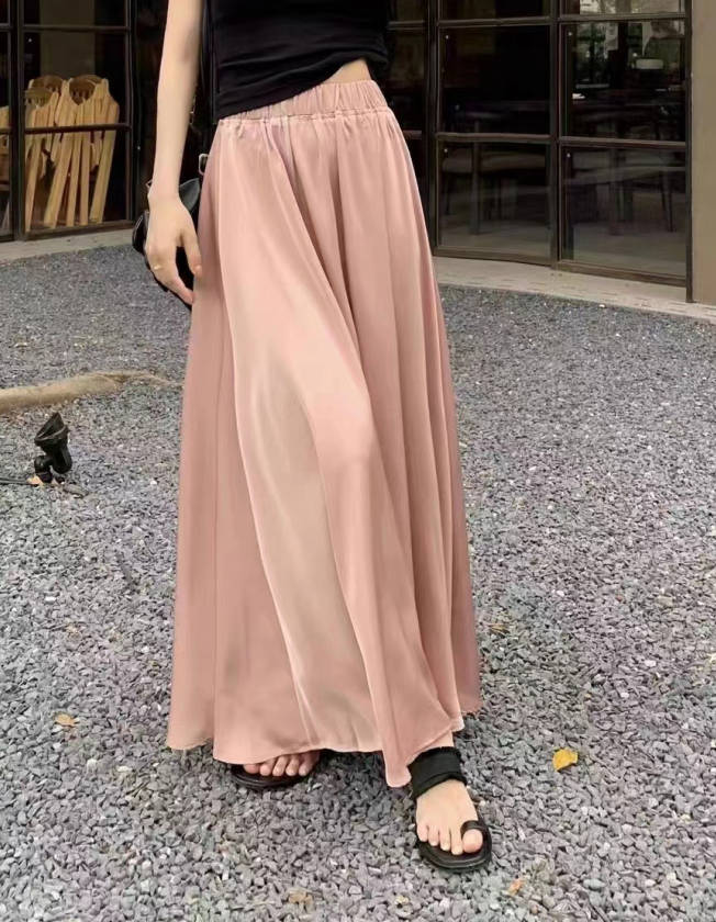 Your New Go-To Midi Skirt: Effortless, Slimming, Versatile