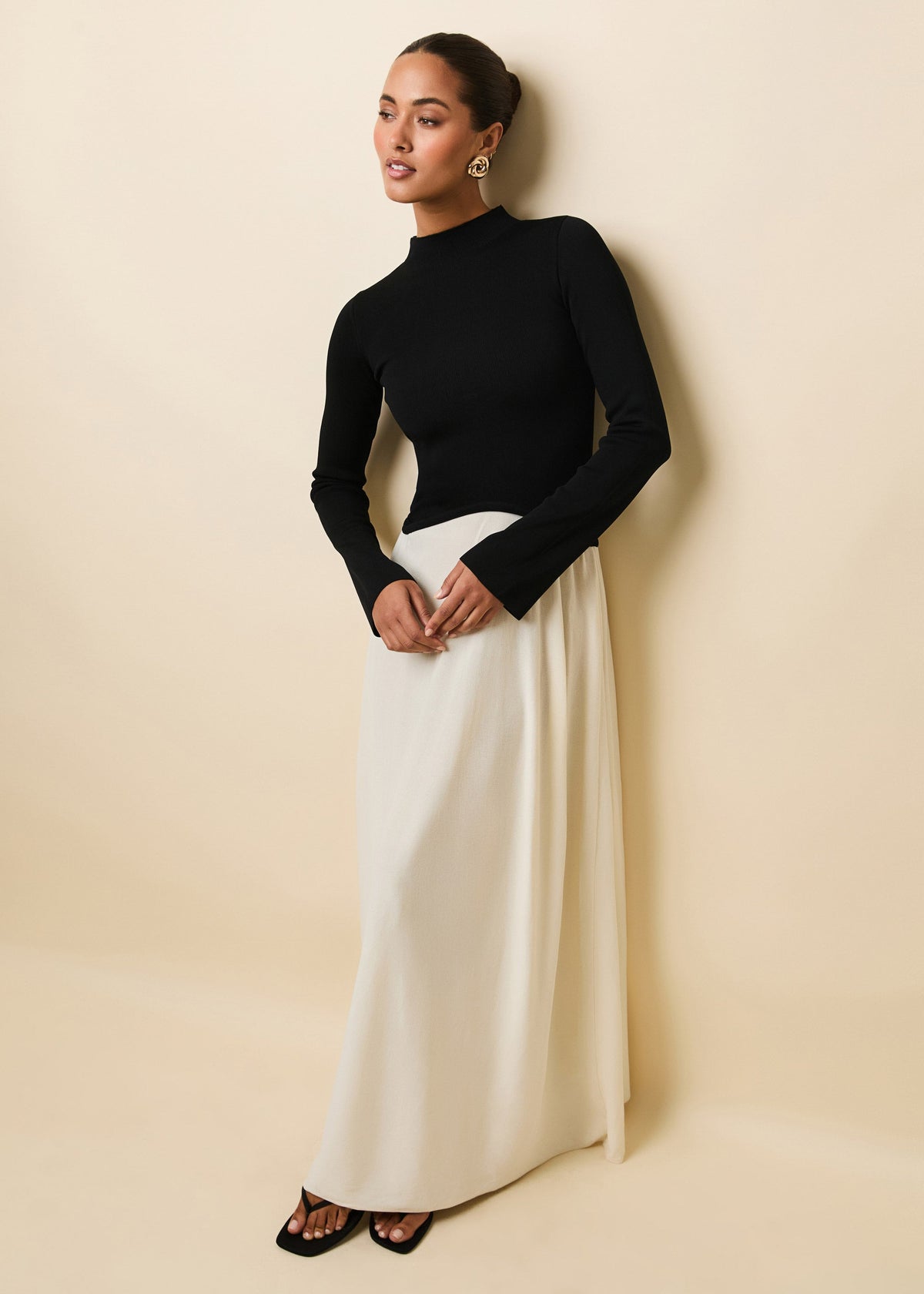 Your New Go-To Midi Skirt: Effortless, Slimming, Versatile