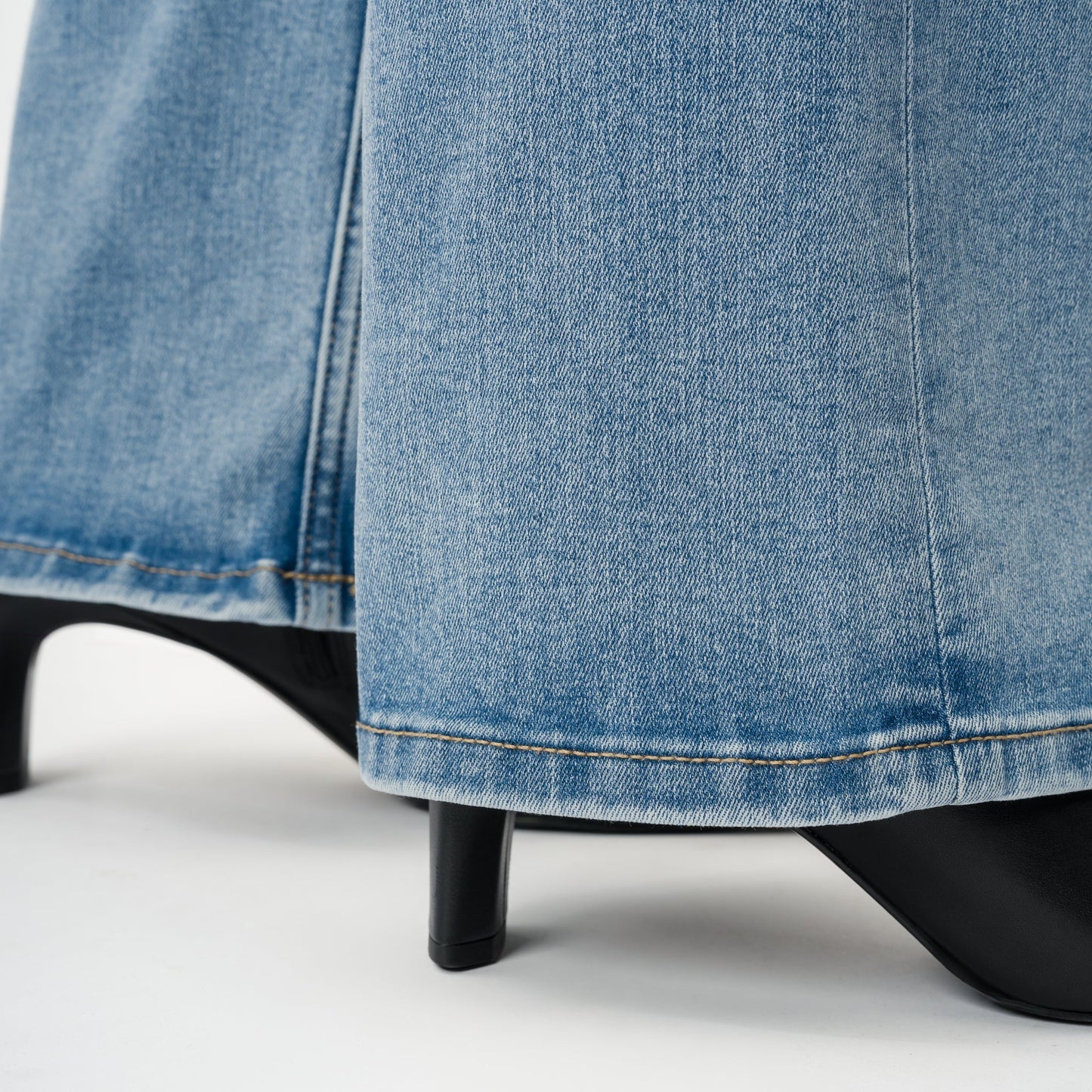 Comfortable Casual Versatile Jeans