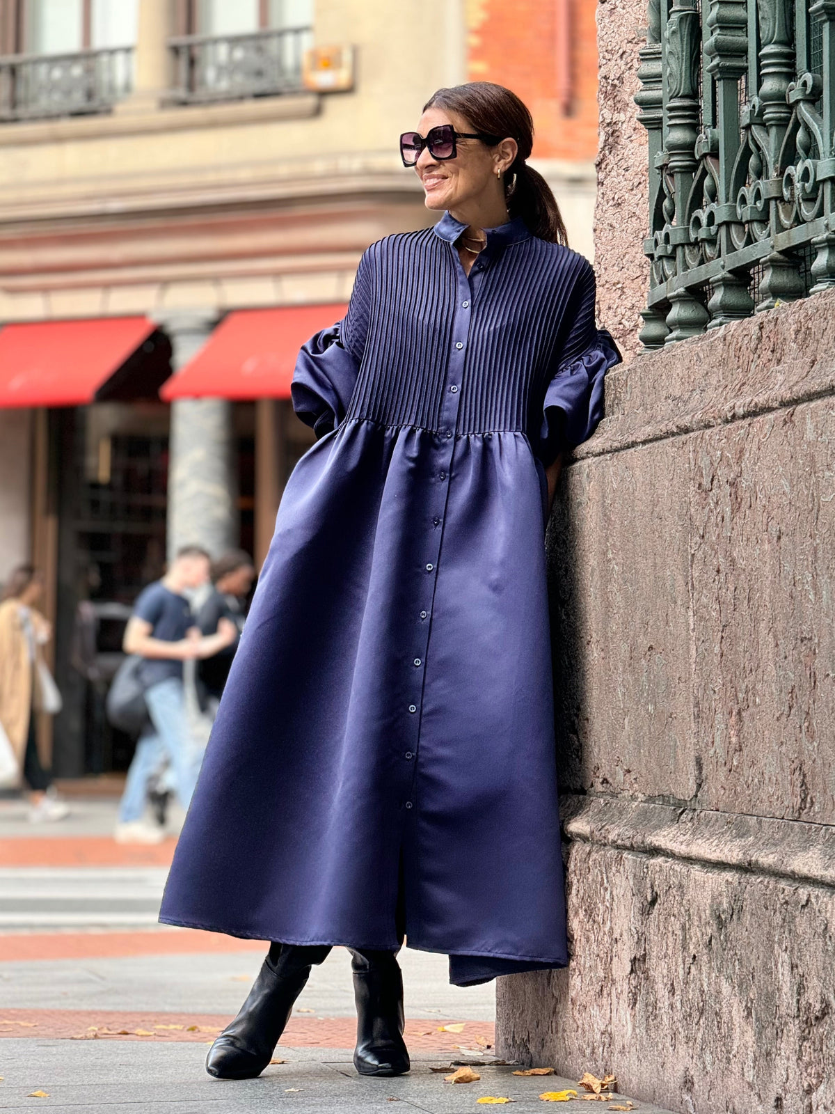 Phoebe Classic Dress -Timeless Minimalist Elegance